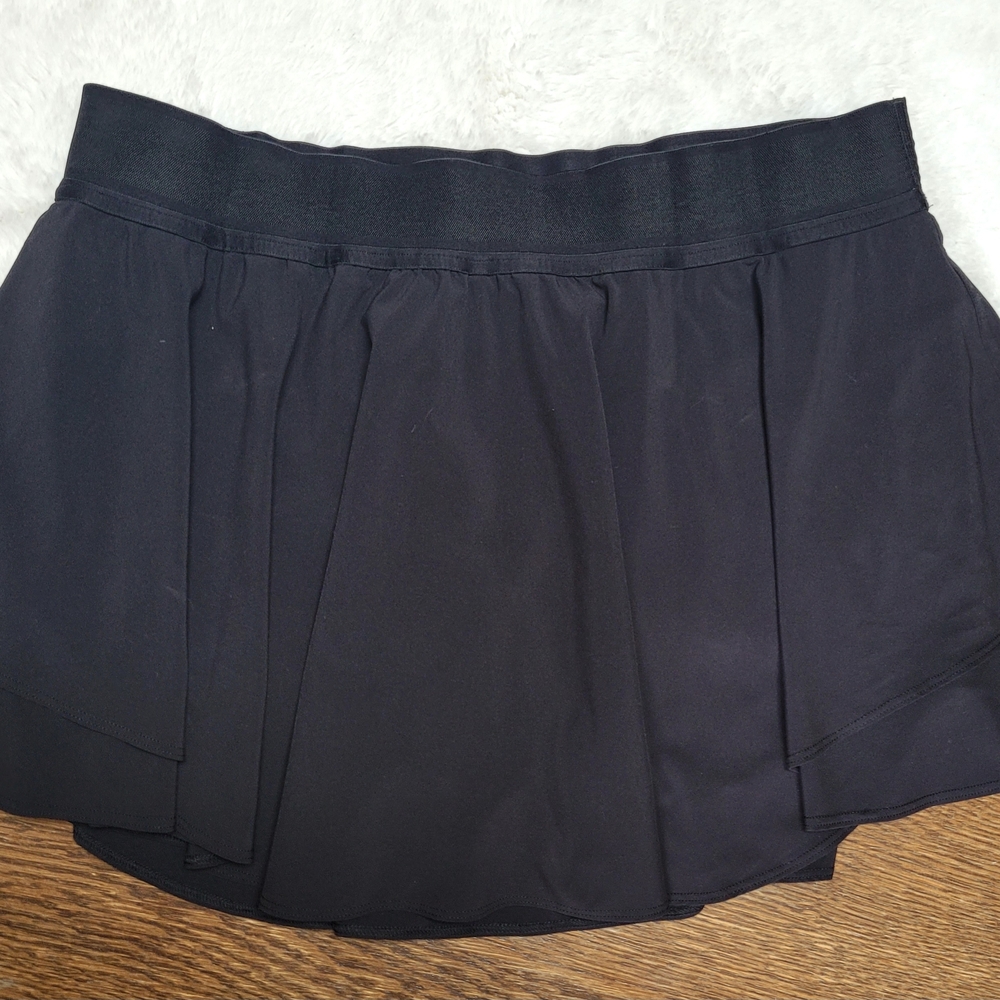 lululemon athletica Black Athletic Pleated Mini Skirt